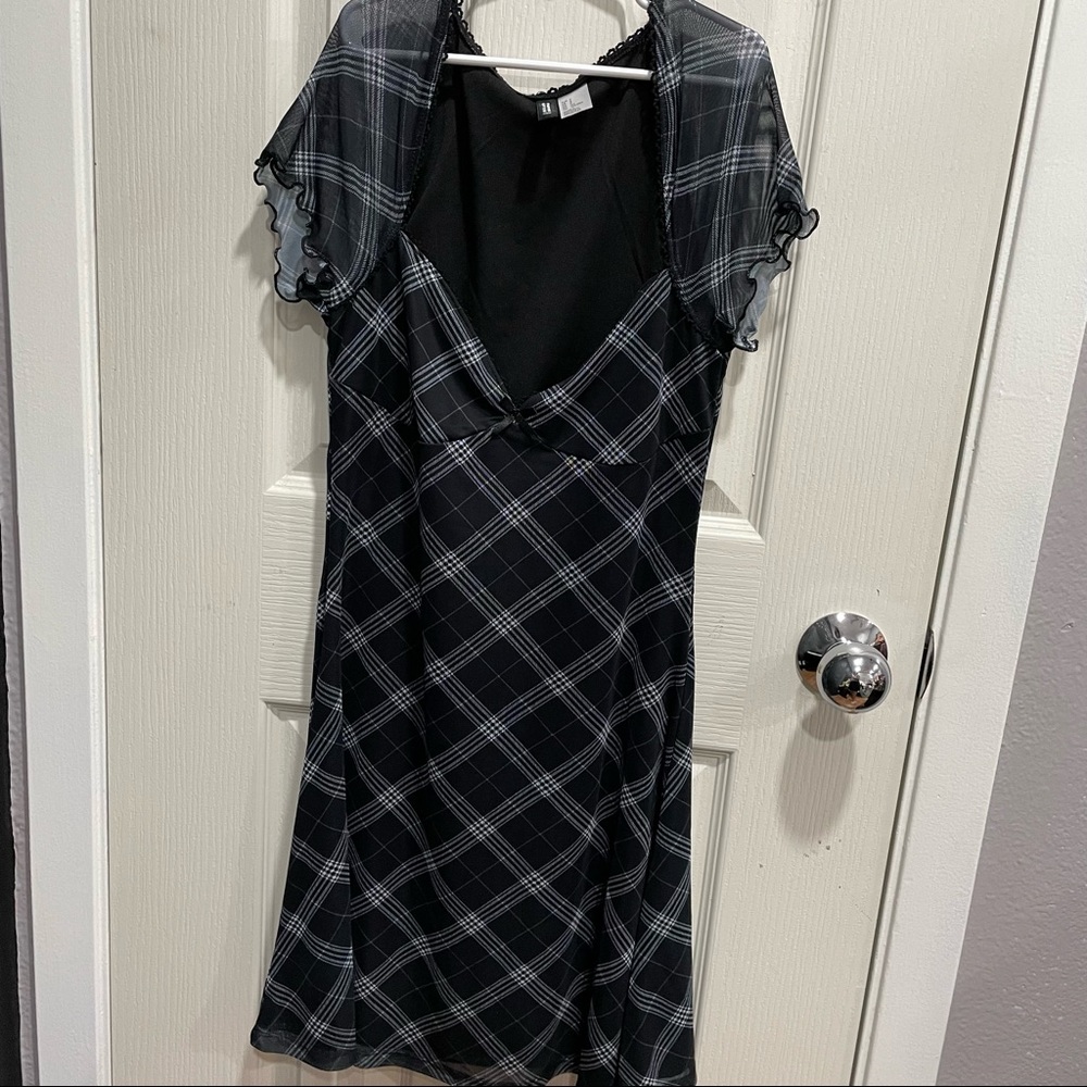 H&M plaid babydoll dress